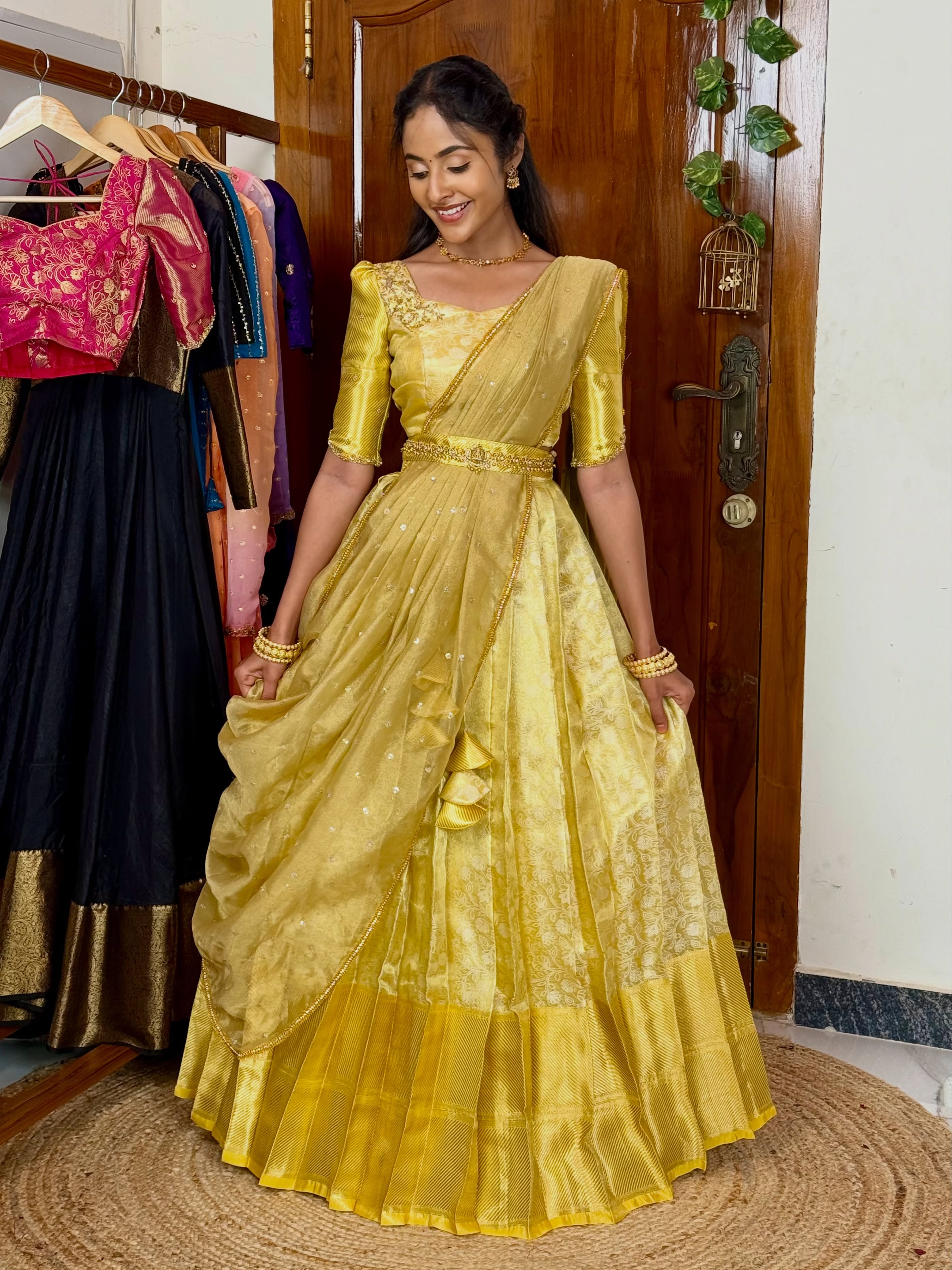 LEMON GOLD Divine hand worked lehenga set✨