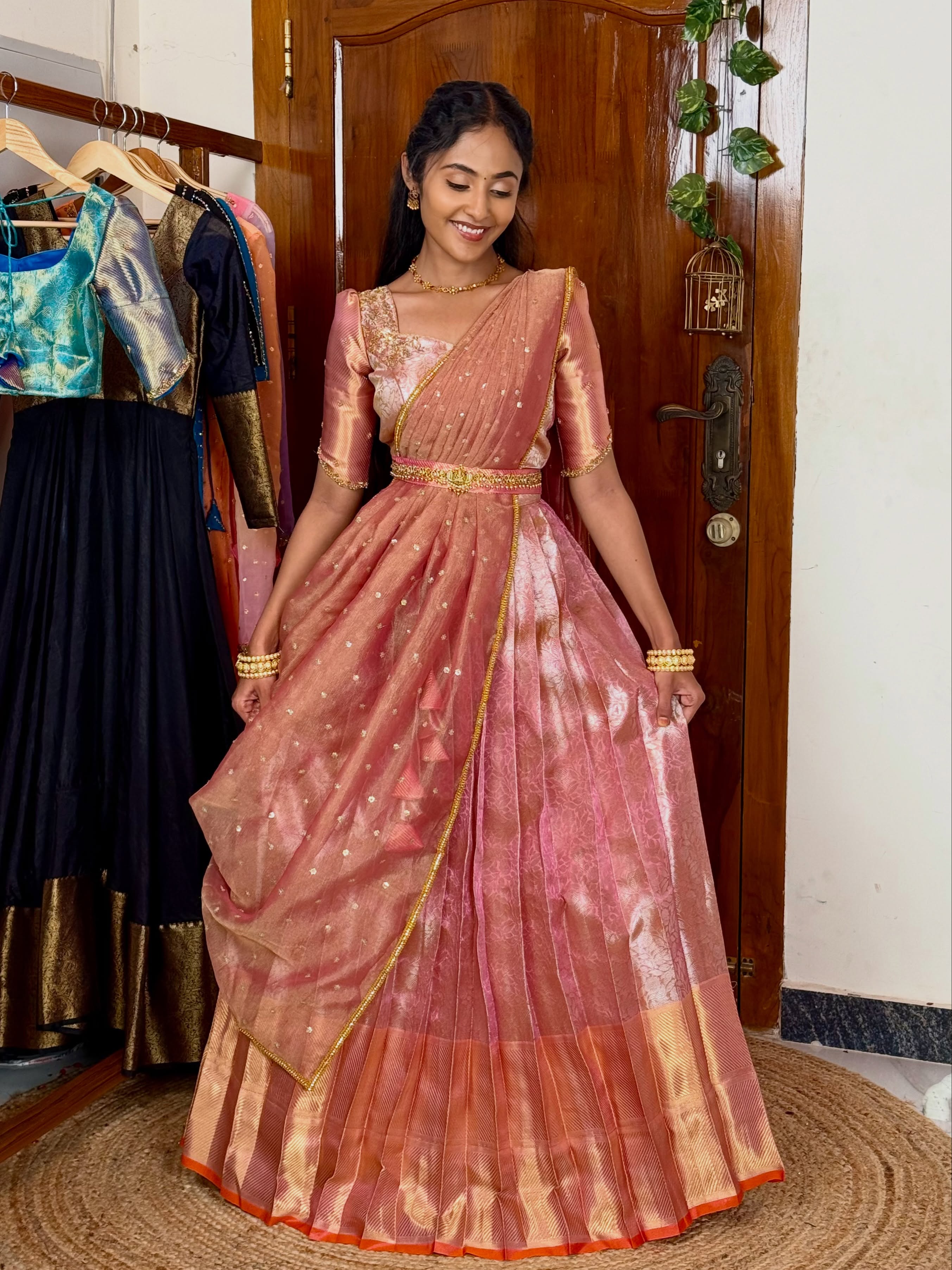 ROSE GOLD Divine hand worked lehenga set✨