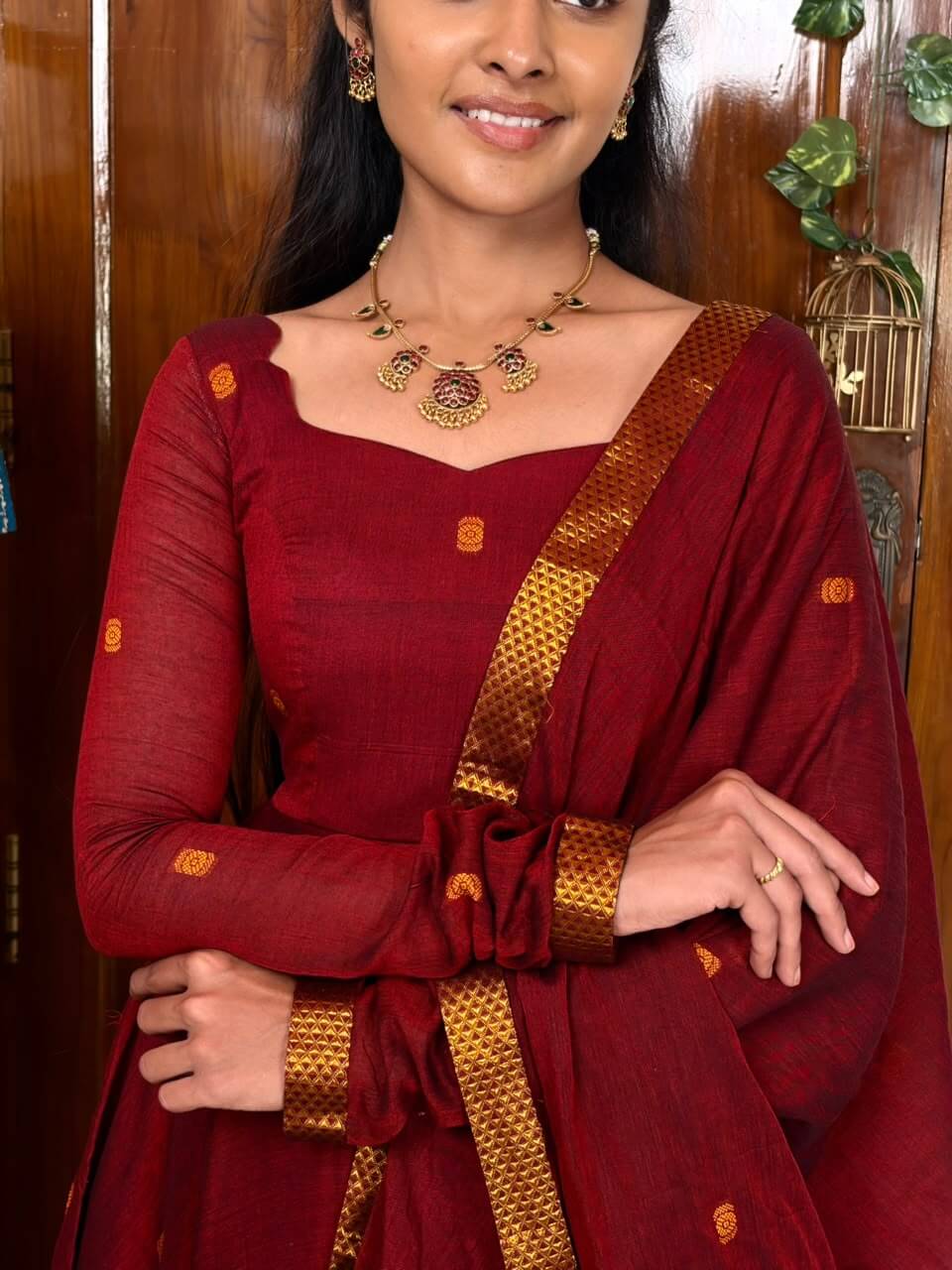 Maroon Thogai anarkali