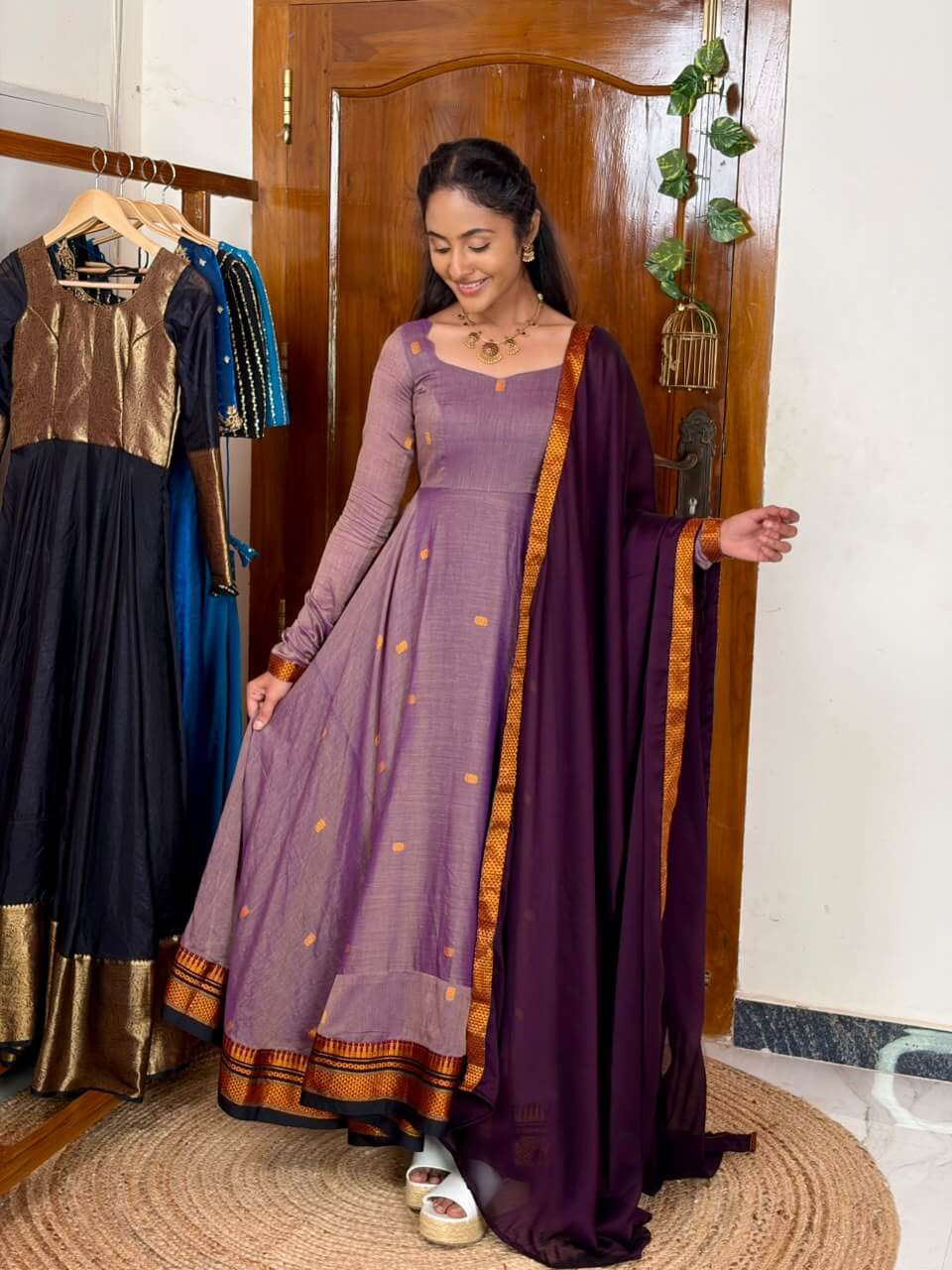 Lavender & purple Thogai anarkali