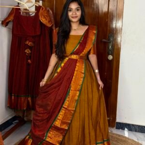 Karigai Checks Hallf saree -  Mustard And Maroon