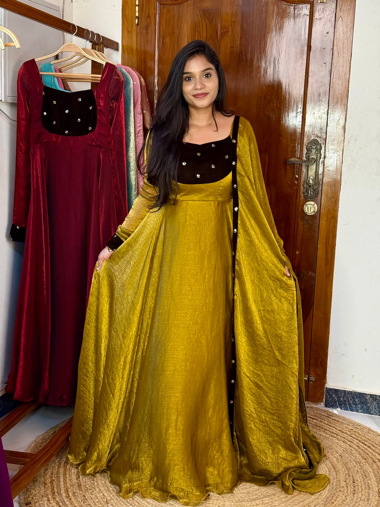 STAR - Golden green and coffee MAXI