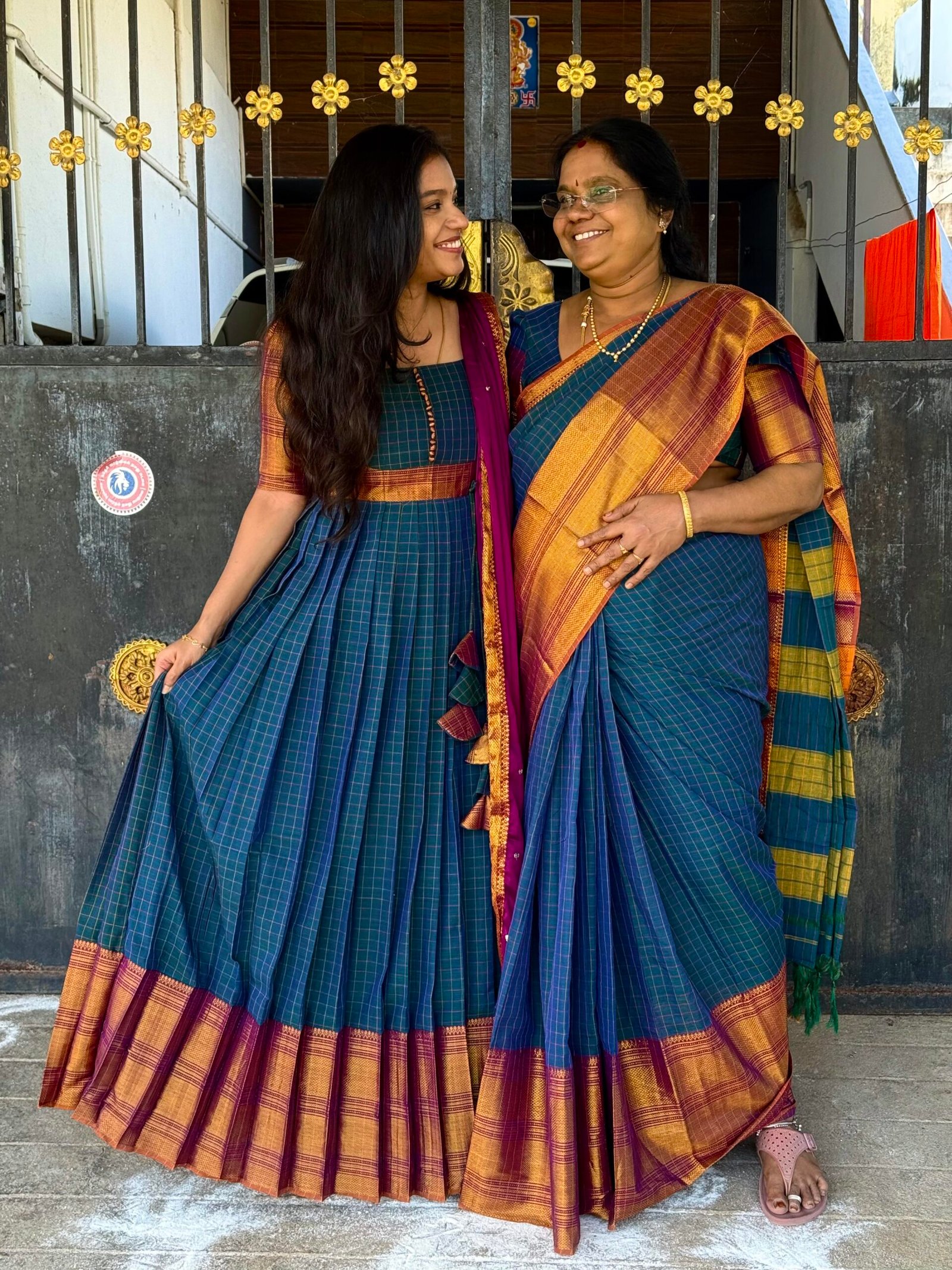 ZARIGAI Peacock Maxi and Saree Combo