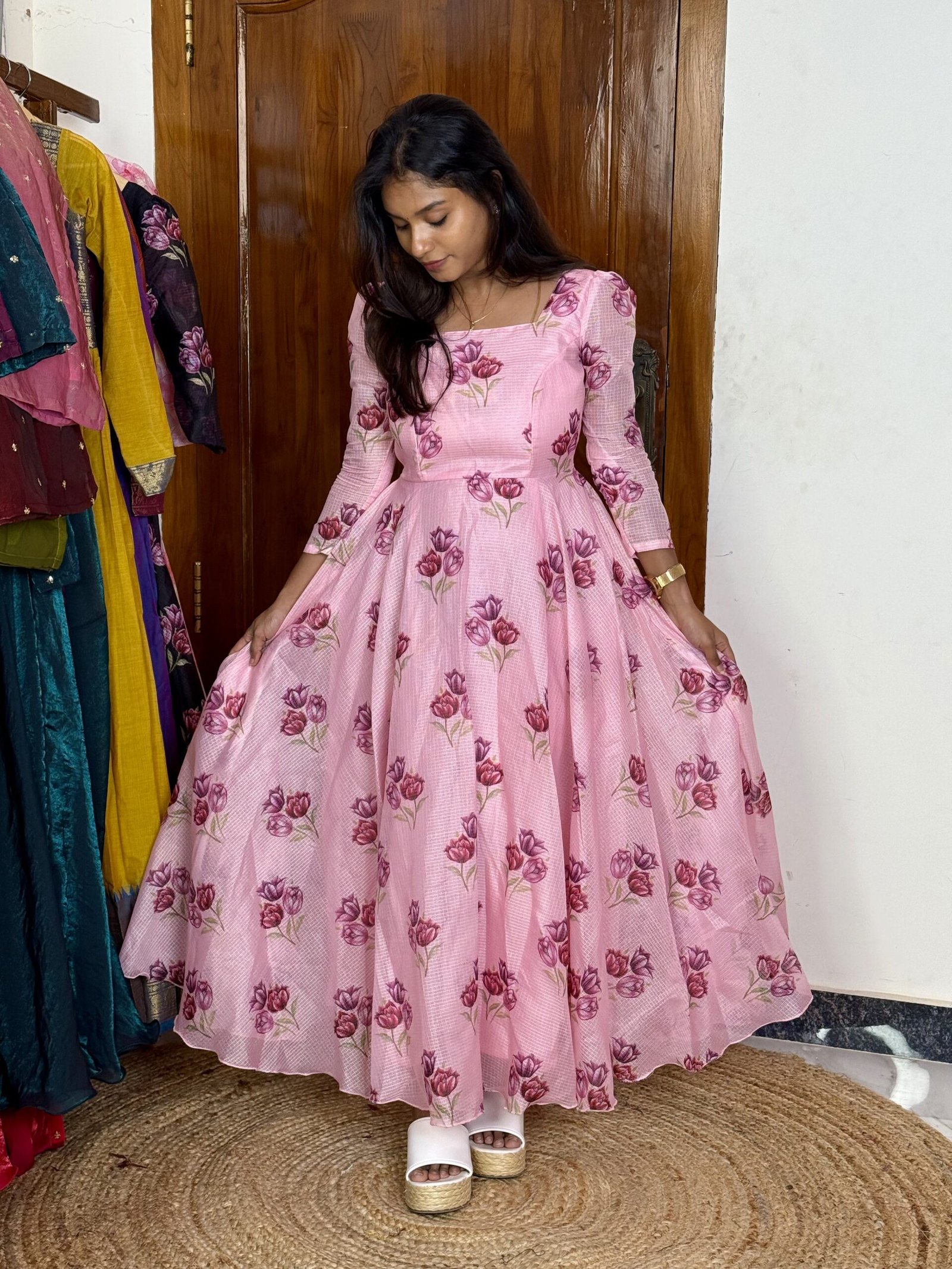 LILY - Image 3